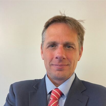 Meet UrbanChain COO and CRO Julian Denée