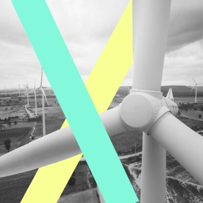 Wind turbine large Depositphotos 150599476 XL